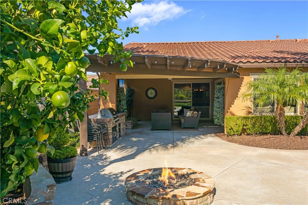 34581 Collier Falls Court, Temecula, CA 92592 PLENTY OF SHADE!