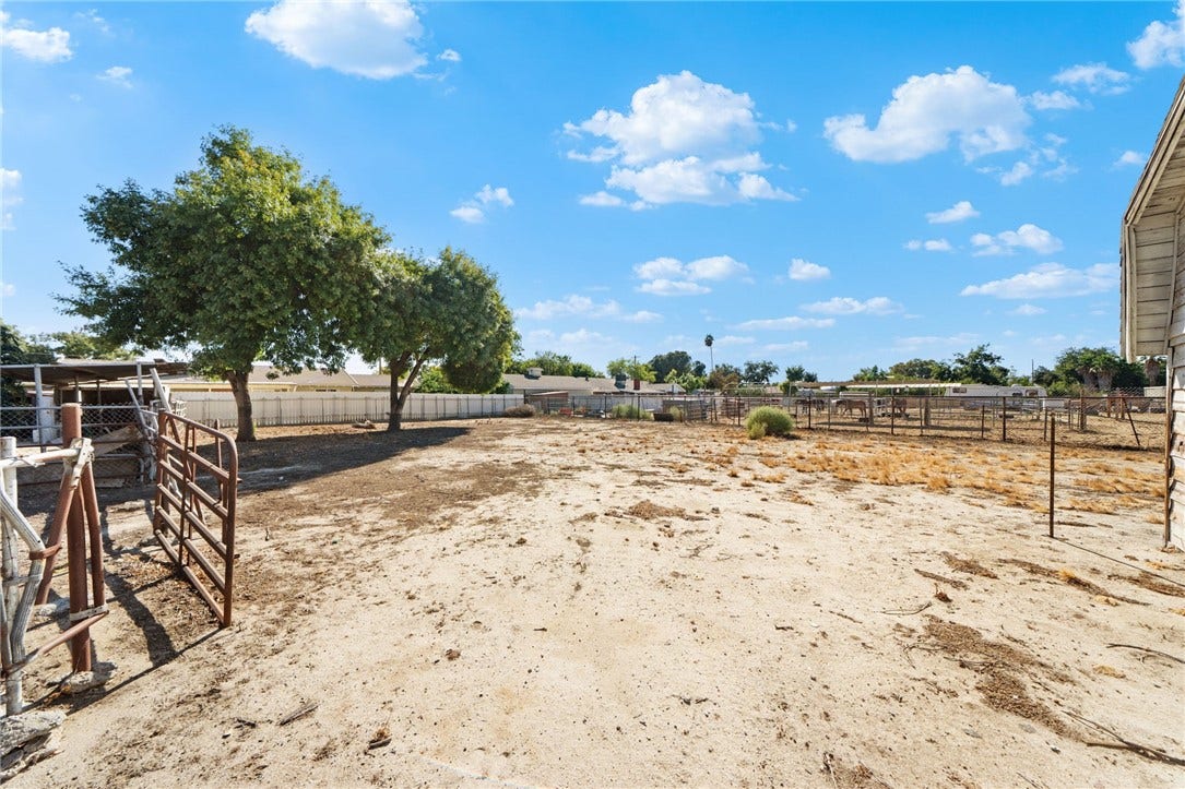 1330 Eaton, Hemet, CA 92543 1330 Eaton, Hemet, CA 92543