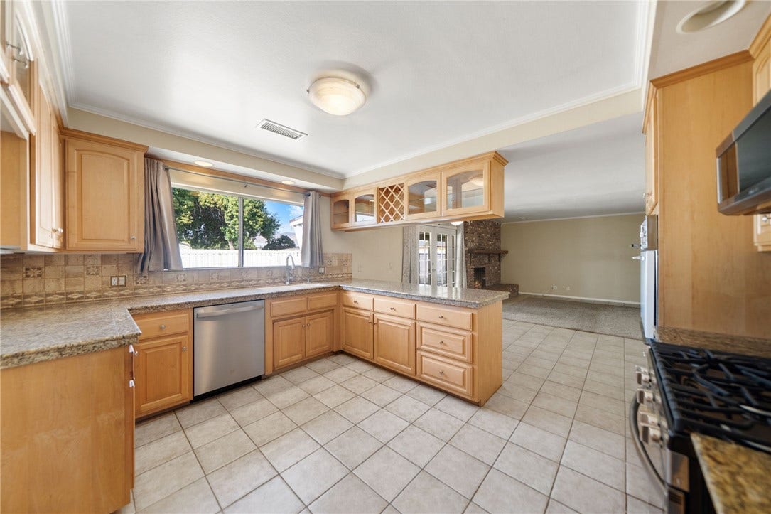 1330 Eaton, Hemet, CA 92543 1330 Eaton, Hemet, CA 92543