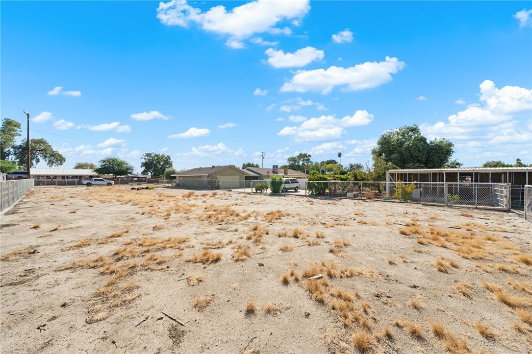 1330 Eaton, Hemet, CA 92543 1330 Eaton, Hemet, CA 92543