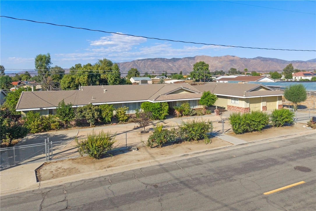 1330 Eaton, Hemet, CA 92543 1330 Eaton, Hemet, CA 92543