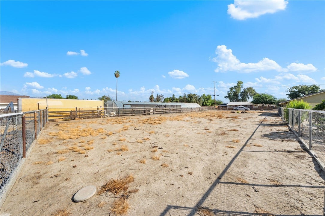 1330 Eaton, Hemet, CA 92543 1330 Eaton, Hemet, CA 92543