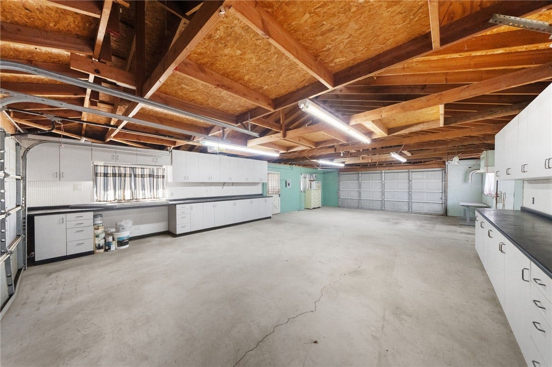 1330 Eaton, Hemet, CA 92543 1330 Eaton, Hemet, CA 92543