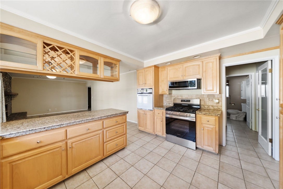 1330 Eaton, Hemet, CA 92543 1330 Eaton, Hemet, CA 92543