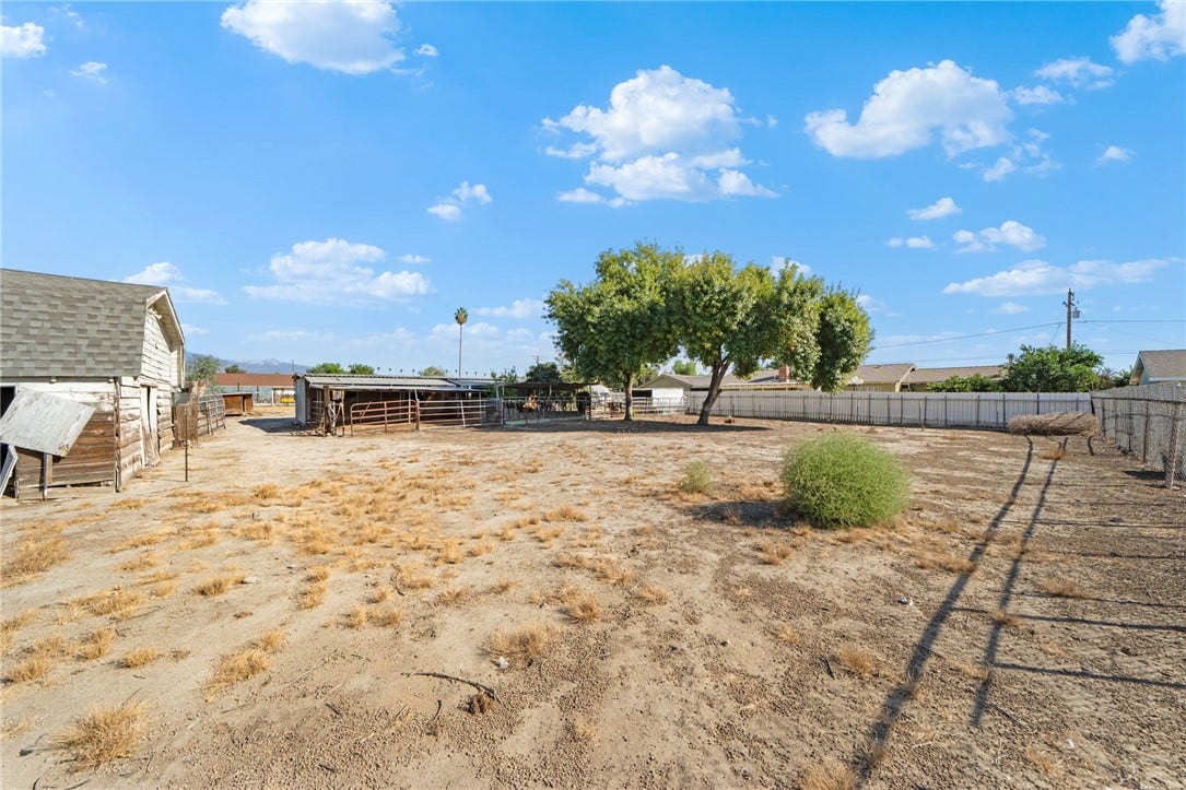 1330 Eaton, Hemet, CA 92543 1330 Eaton, Hemet, CA 92543