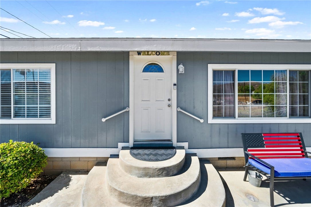 23938 San Jacinto, Canyon Lake, CA 92587 23938 San Jacinto, Canyon Lake, CA 92587