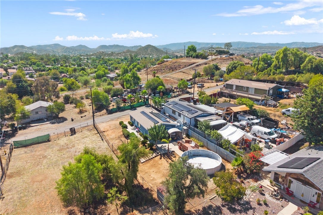 23938 San Jacinto, Canyon Lake, CA 92587 23938 San Jacinto, Canyon Lake, CA 92587