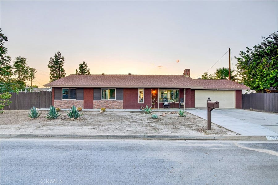 Property photo for Hemet, CA