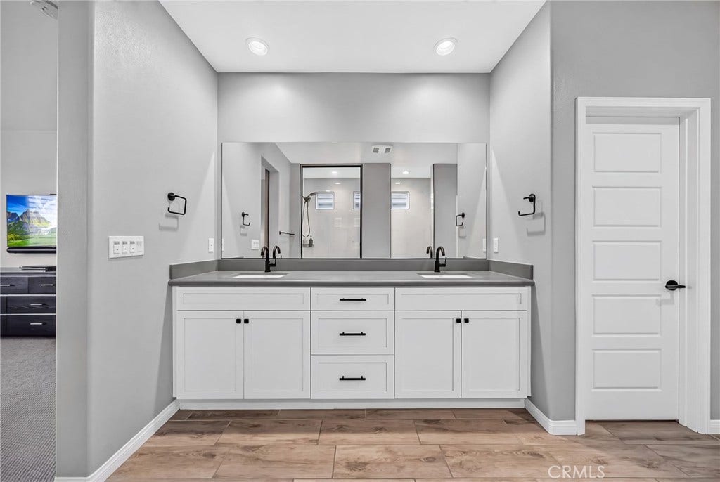 32404 Peters Street, Menifee, CA 92584 32404 Peters Street, Menifee, CA 92584