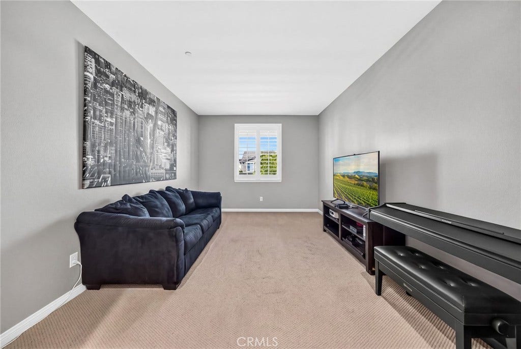 32404 Peters Street, Menifee, CA 92584 Office/Den