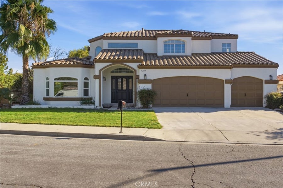 Property photo for 42115 Shadow Lane, Hemet, CA
