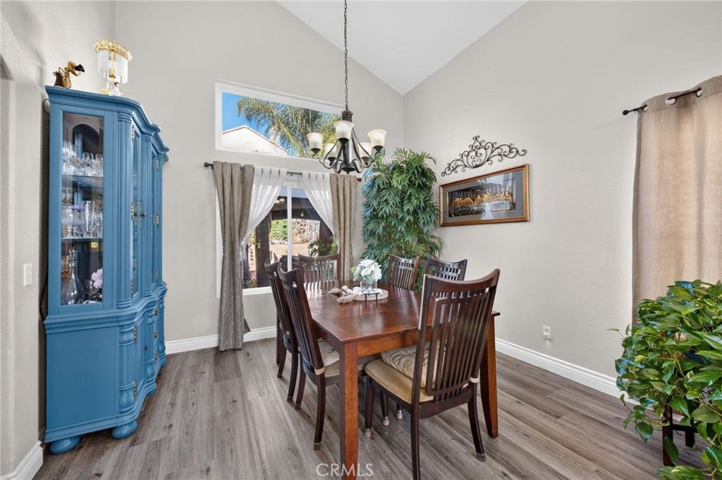 25214 Corte Oranada, Murrieta, CA 92563 25214 Corte Oranada, Murrieta, CA 92563