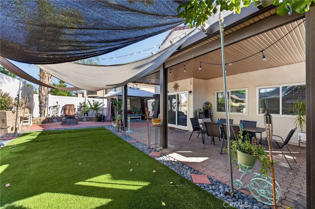 25214 Corte Oranada, Murrieta, CA 92563 25214 Corte Oranada, Murrieta, CA 92563