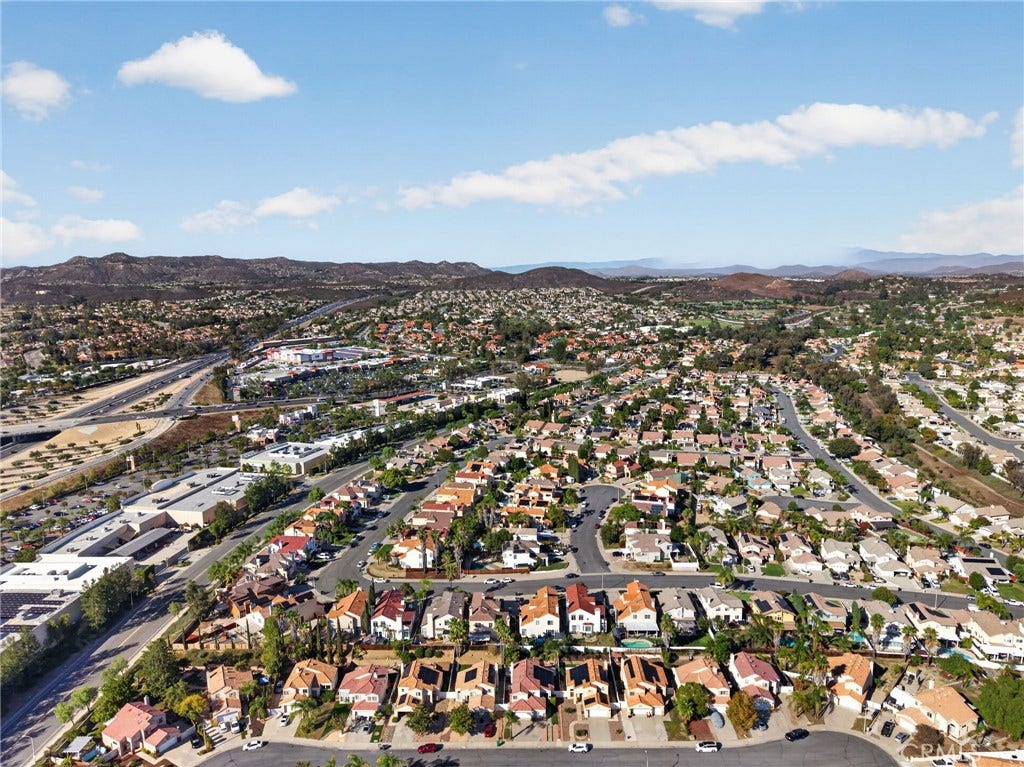 25214 Corte Oranada, Murrieta, CA 92563 25214 Corte Oranada, Murrieta, CA 92563
