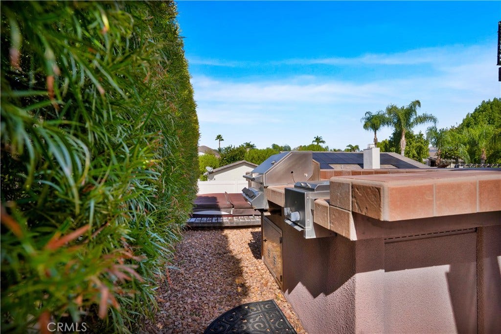22970 S Canyon Lake Drive S, Canyon Lake, CA 92587 22970 S Canyon Lake Drive S, Canyon Lake, CA 92587