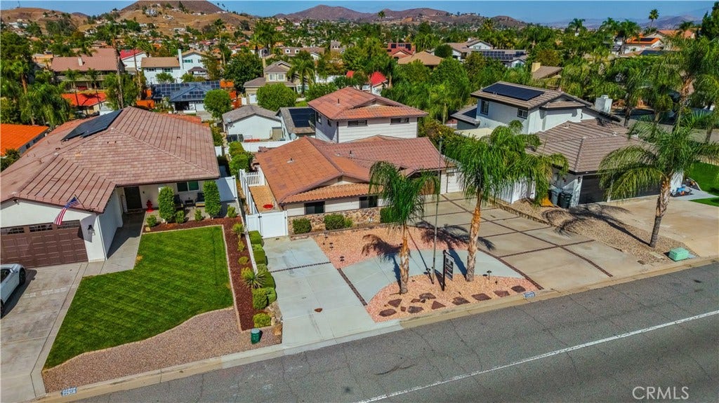22970 S Canyon Lake Drive S, Canyon Lake, CA 92587 22970 S Canyon Lake Drive S, Canyon Lake, CA 92587