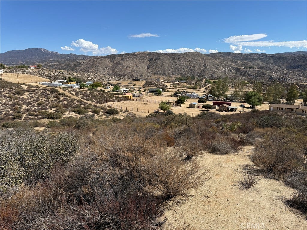 5 Witten Dr, Aguanga, CA 92536 5 Witten Dr, Aguanga, CA 92536