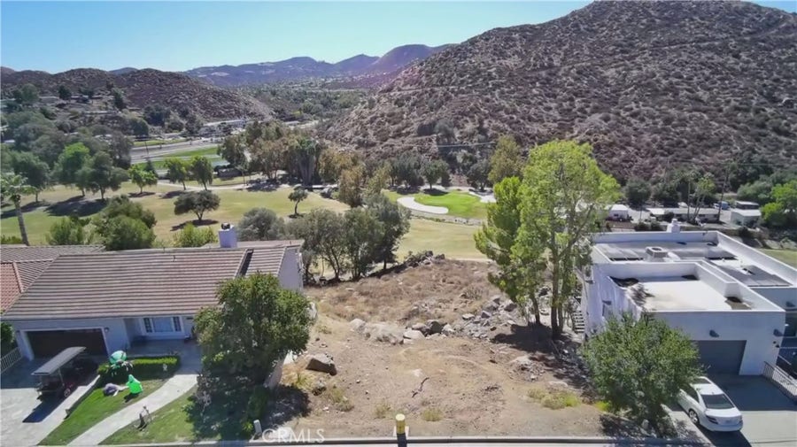 Property photo for 30789 Early Round Drive, Canyon Lake, CA