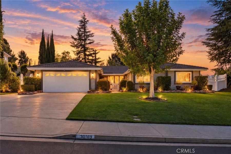 Property photo for 30169 Calle Halcon, Temecula, CA