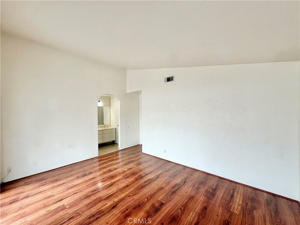 25167 Parkcrest Drive, Murrieta, CA 92562 25167 Parkcrest Drive, Murrieta, CA 92562