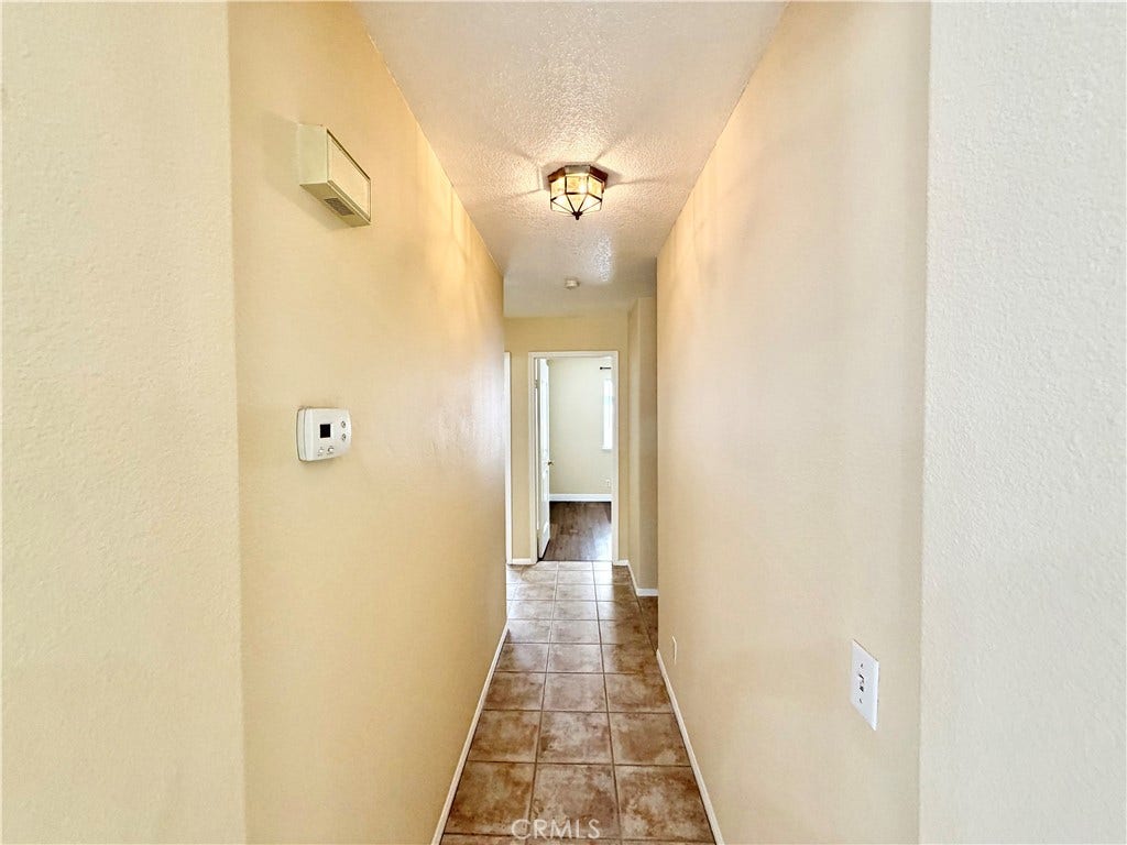 25167 Parkcrest Drive, Murrieta, CA 92562 25167 Parkcrest Drive, Murrieta, CA 92562