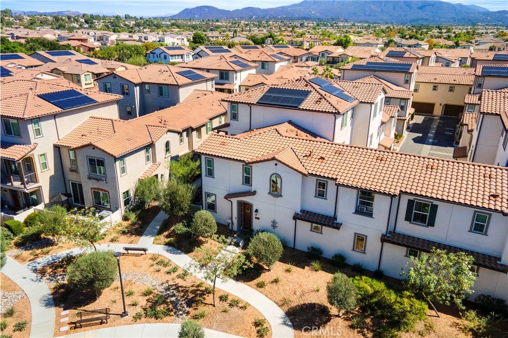 31560 Calle Canto, Temecula, CA 92592 31560 Calle Canto, Temecula, CA 92592