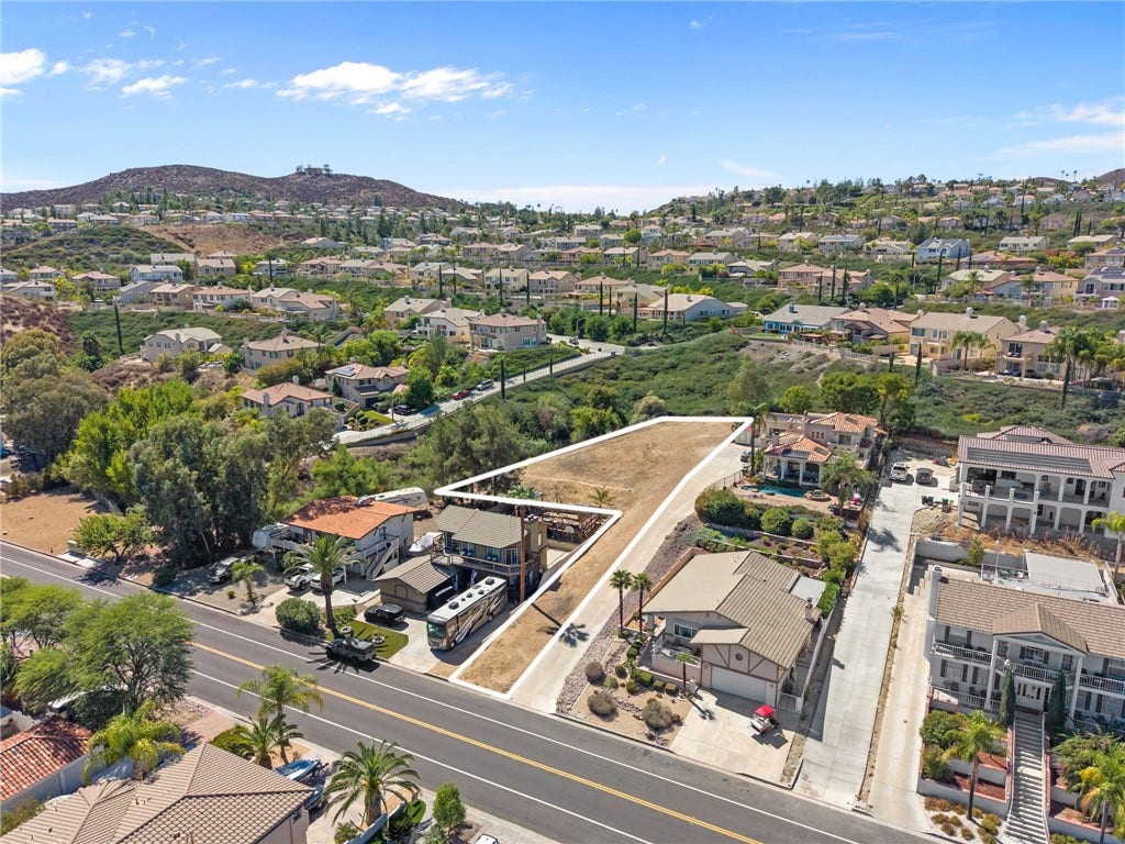 30417 Longhorn, Canyon Lake, CA 92587 30417 Longhorn, Canyon Lake, CA 92587
