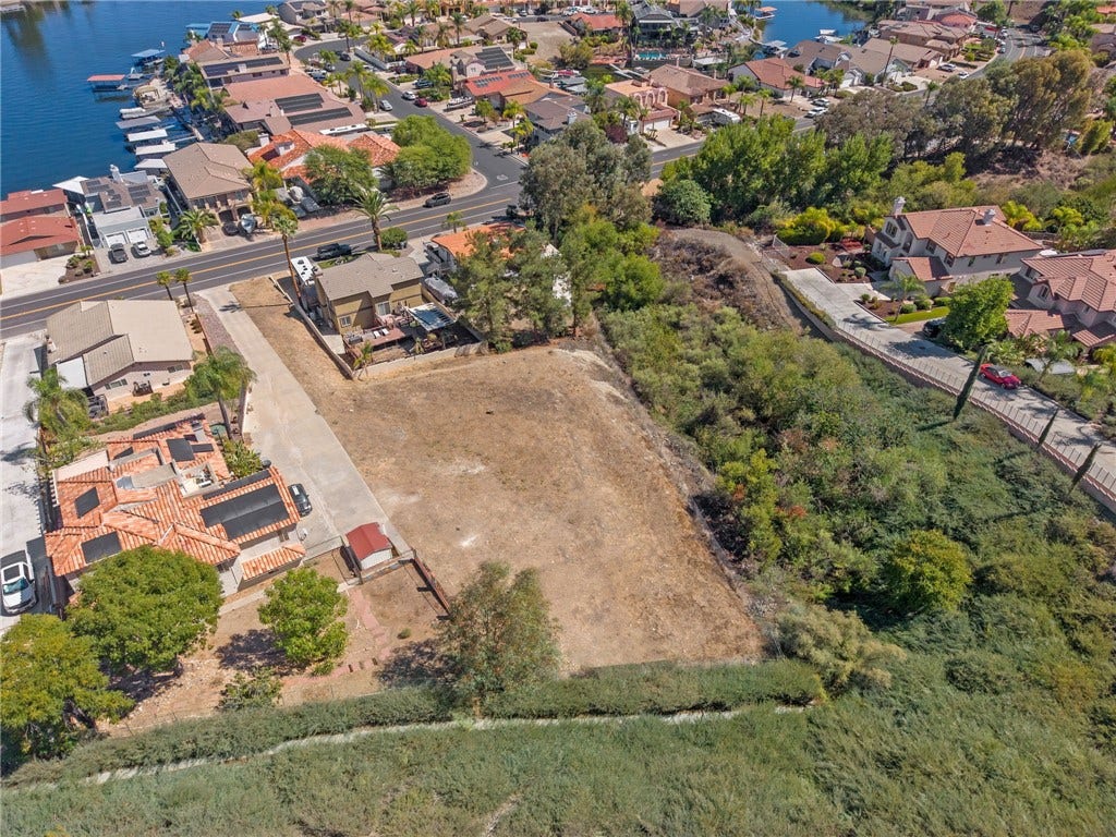 30417 Longhorn, Canyon Lake, CA 92587 30417 Longhorn, Canyon Lake, CA 92587