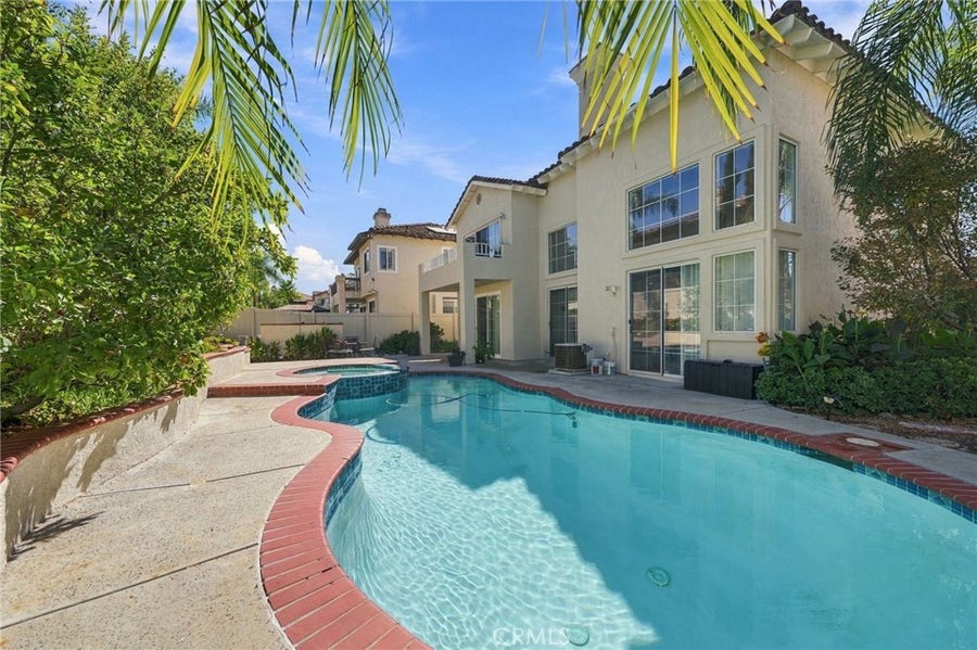 Property photo for 32100 Via Benabarre, Temecula, CA