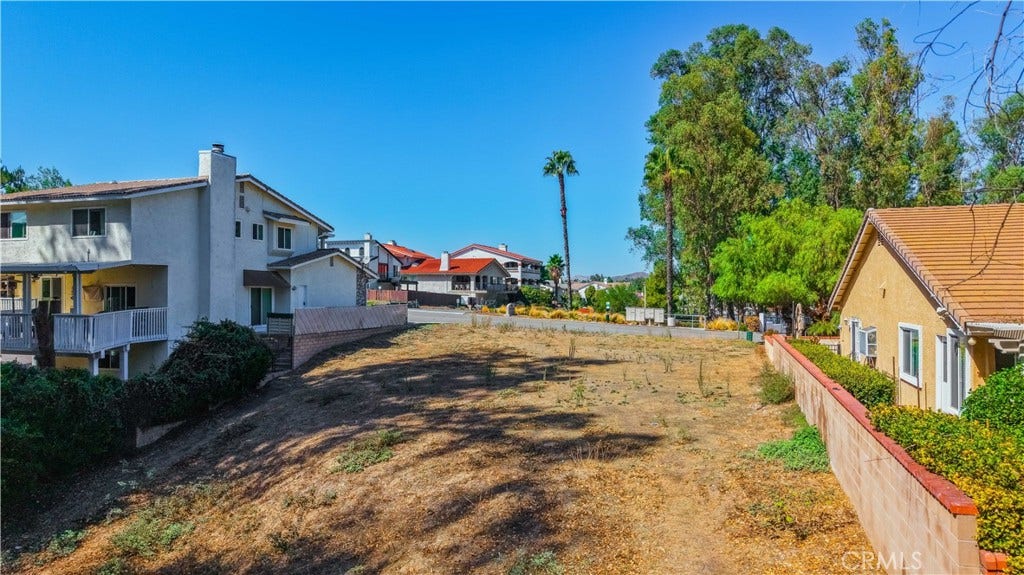 23377 Continental Drive, Canyon Lake, CA 92587 23377 Continental Drive, Canyon Lake, CA 92587