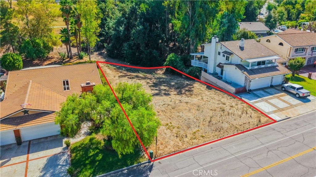 23377 Continental Drive, Canyon Lake, CA 92587 23377 Continental Drive, Canyon Lake, CA 92587