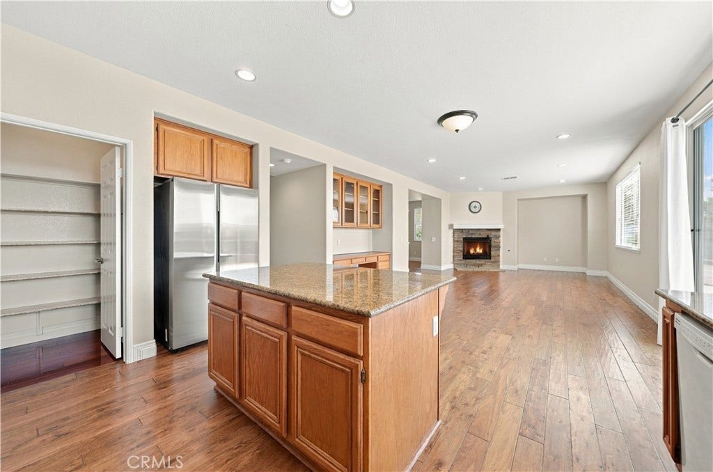 23934 Ridgeview Lane, Murrieta, CA 92562 23934 Ridgeview Lane, Murrieta, CA 92562