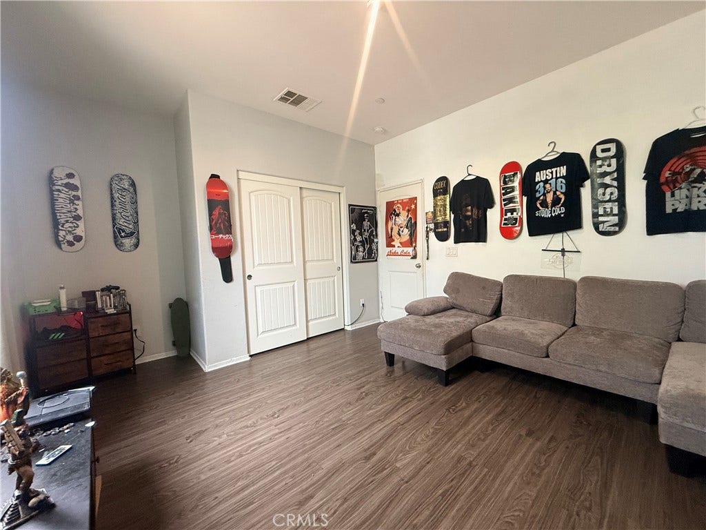 1412 Chardonnay, San Jacinto, CA 92582