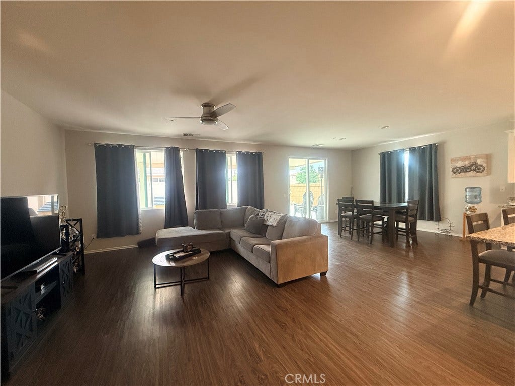 1412 Chardonnay, San Jacinto, CA 92582
