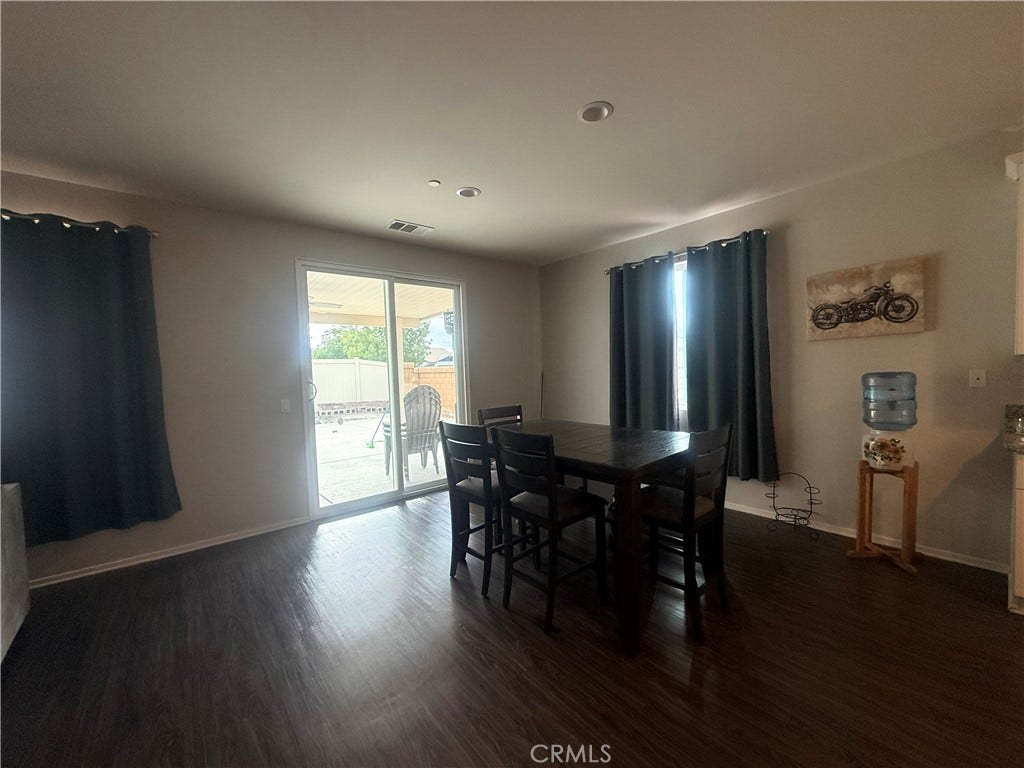 1412 Chardonnay, San Jacinto, CA 92582