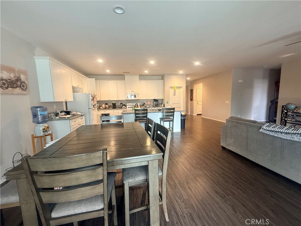 1412 Chardonnay, San Jacinto, CA 92582