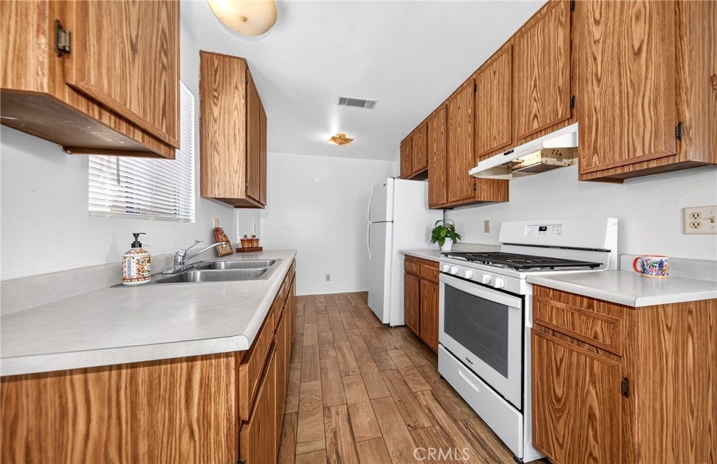 1964 W Oakland Avenue, Hemet, CA 92545 1964 W Oakland Avenue, Hemet, CA 92545