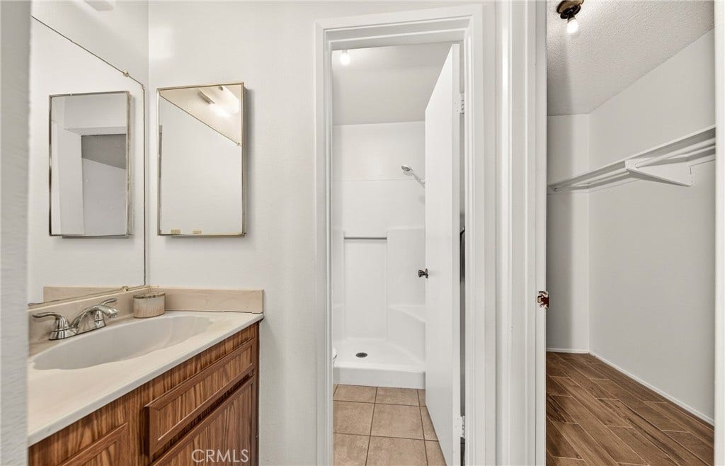 1964 W Oakland Avenue, Hemet, CA 92545 1964 W Oakland Avenue, Hemet, CA 92545
