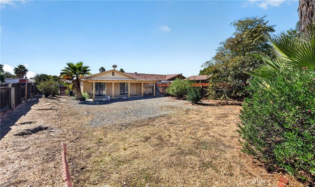 1964 W Oakland Avenue, Hemet, CA 92545 1964 W Oakland Avenue, Hemet, CA 92545