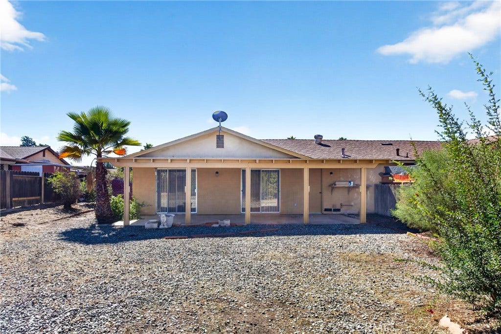 1964 W Oakland Avenue, Hemet, CA 92545 1964 W Oakland Avenue, Hemet, CA 92545