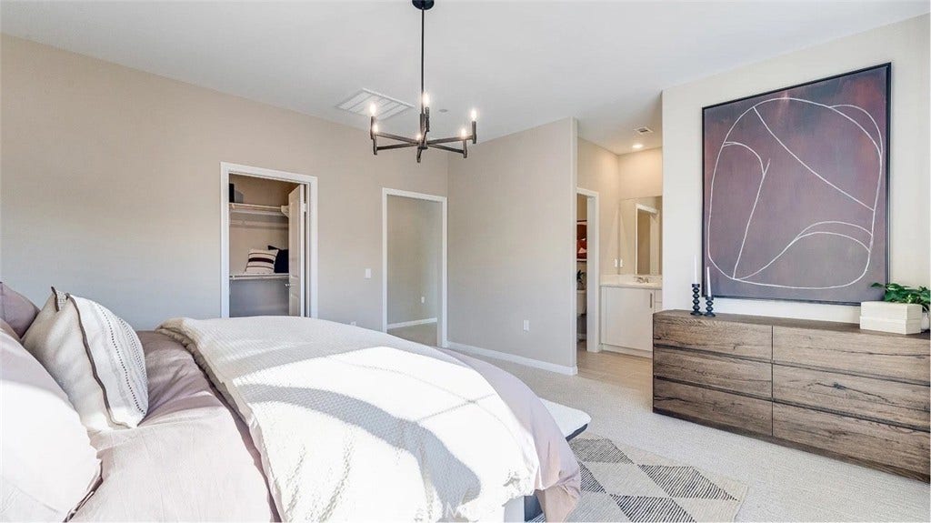 7558 Princeton Avenue, Hesperia, CA 92345