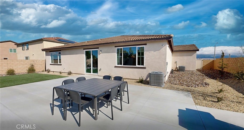 7558 Princeton Avenue, Hesperia, CA 92345