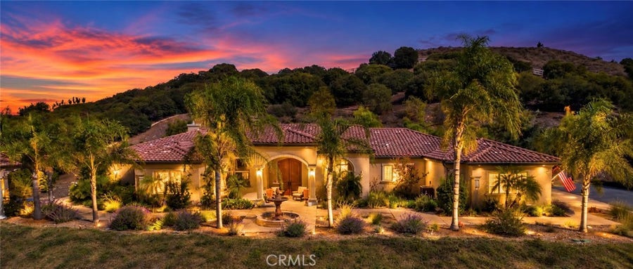 Property photo for 38496 King Court, Murrieta, CA