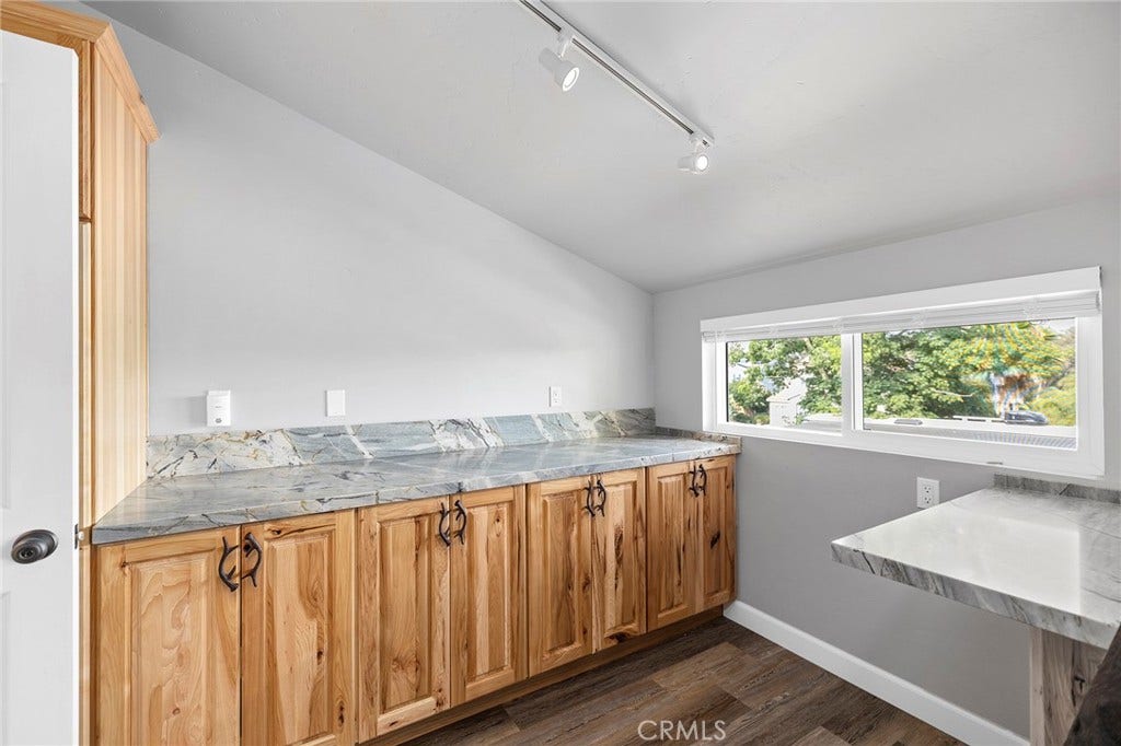 410 Palomino Road, Fallbrook, CA 92028 410 Palomino Road, Fallbrook, CA 92028