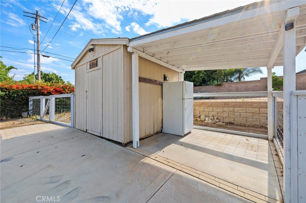 410 Palomino Road, Fallbrook, CA 92028 410 Palomino Road, Fallbrook, CA 92028