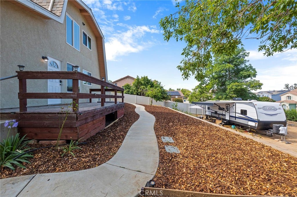 410 Palomino Road, Fallbrook, CA 92028 410 Palomino Road, Fallbrook, CA 92028