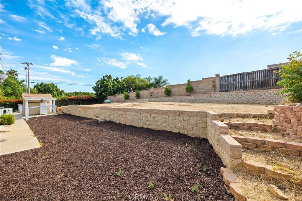410 Palomino Road, Fallbrook, CA 92028 410 Palomino Road, Fallbrook, CA 92028