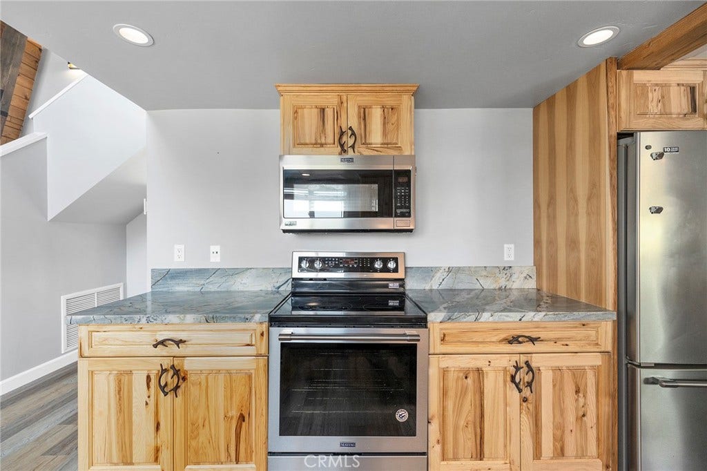 410 Palomino Road, Fallbrook, CA 92028 410 Palomino Road, Fallbrook, CA 92028