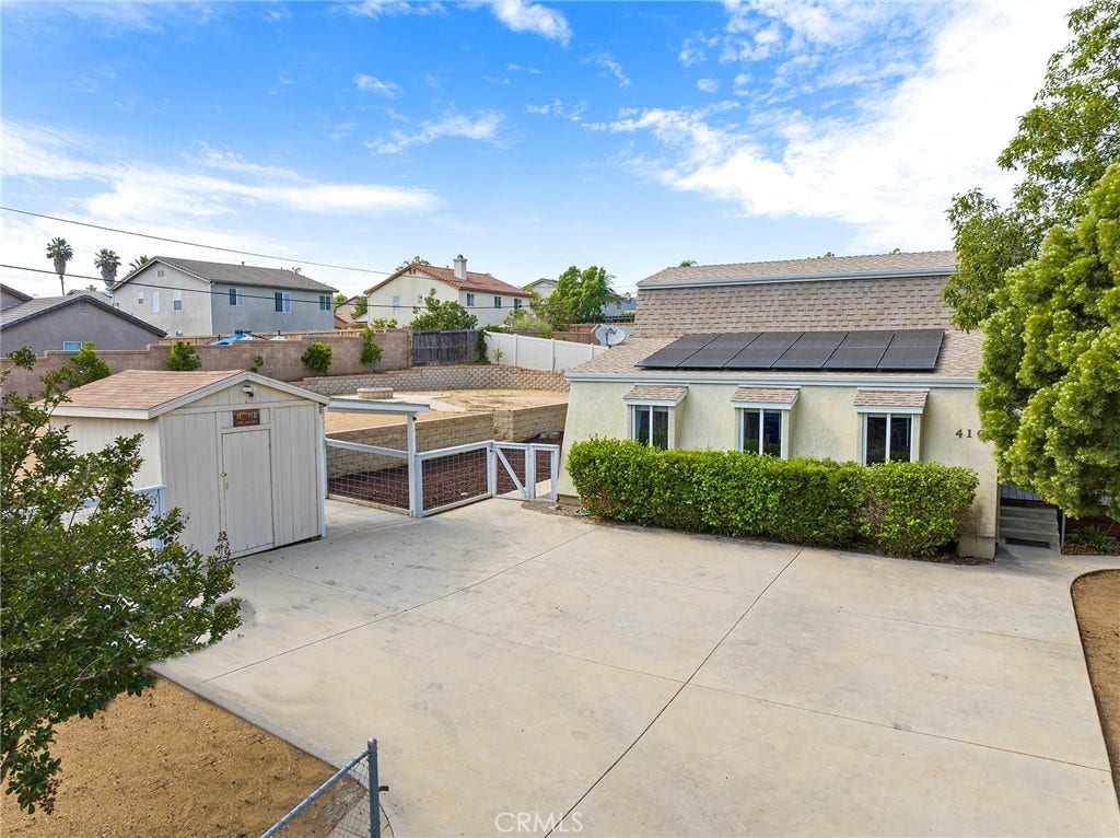 410 Palomino Road, Fallbrook, CA 92028 410 Palomino Road, Fallbrook, CA 92028