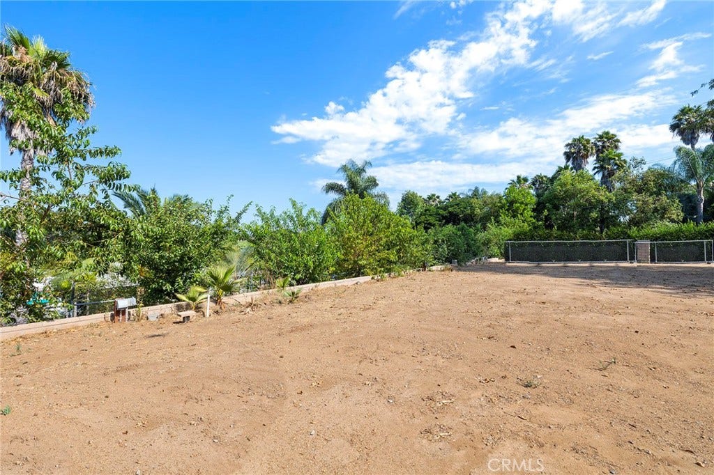 410 Palomino Road, Fallbrook, CA 92028 410 Palomino Road, Fallbrook, CA 92028